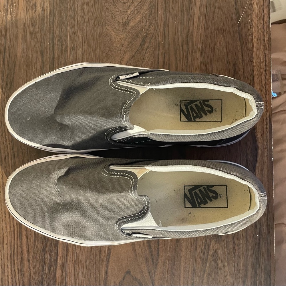 gray slip on vans M9.5 F11